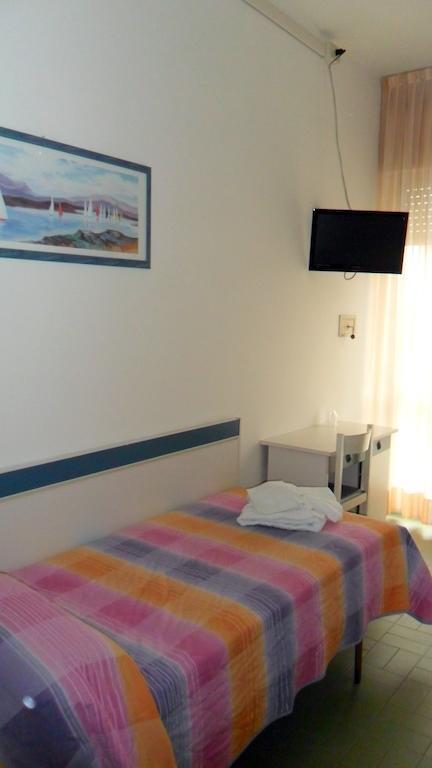 Hotel Michelangelo Bellaria-Igea Marina Pokoj fotografie