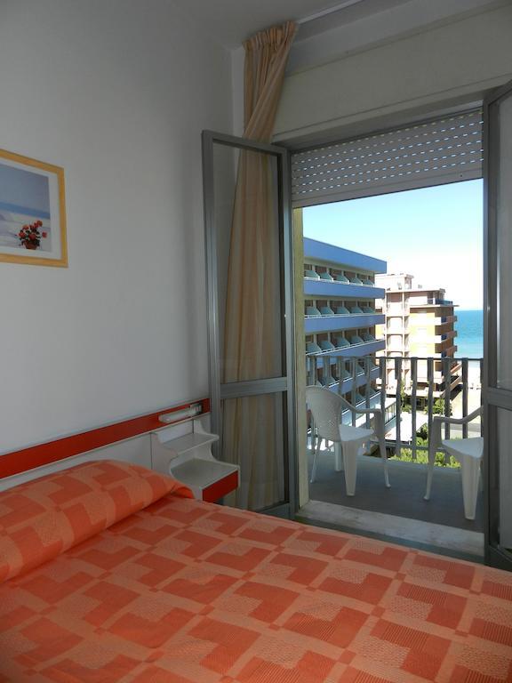 Hotel Michelangelo Bellaria-Igea Marina Pokoj fotografie